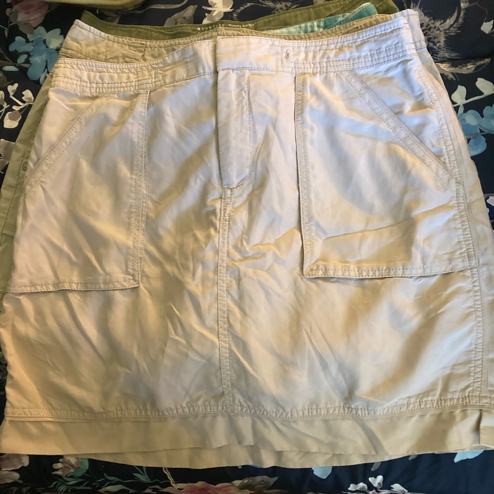 White House Black Market Skirt